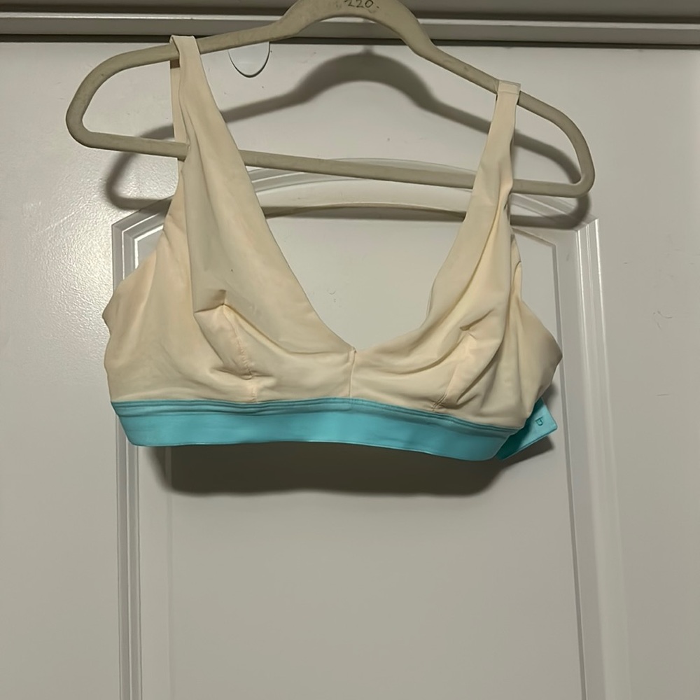 Aerie Smoothez bralette; NWT